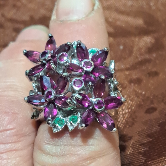 Unheated Rhodolite Garnet marquis cut w Emerald accent 925.sterling 14kwgp SZ 7 - Picture 8 of 9